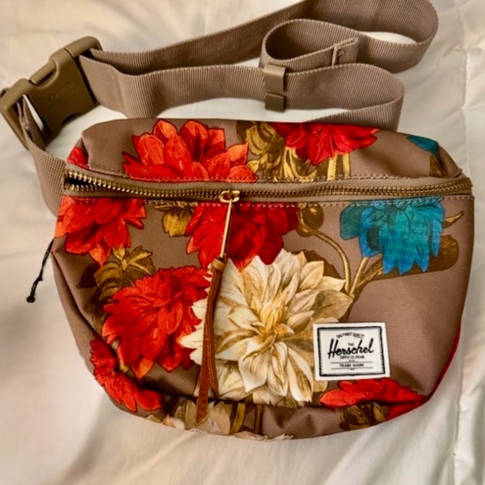 NWoT Belt Bag by Herschel Supply Company, Floral - Brown and Red - Picture 2 of 3